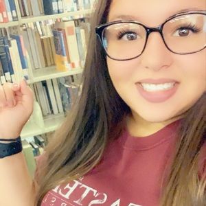 Meet your Posher, Anais